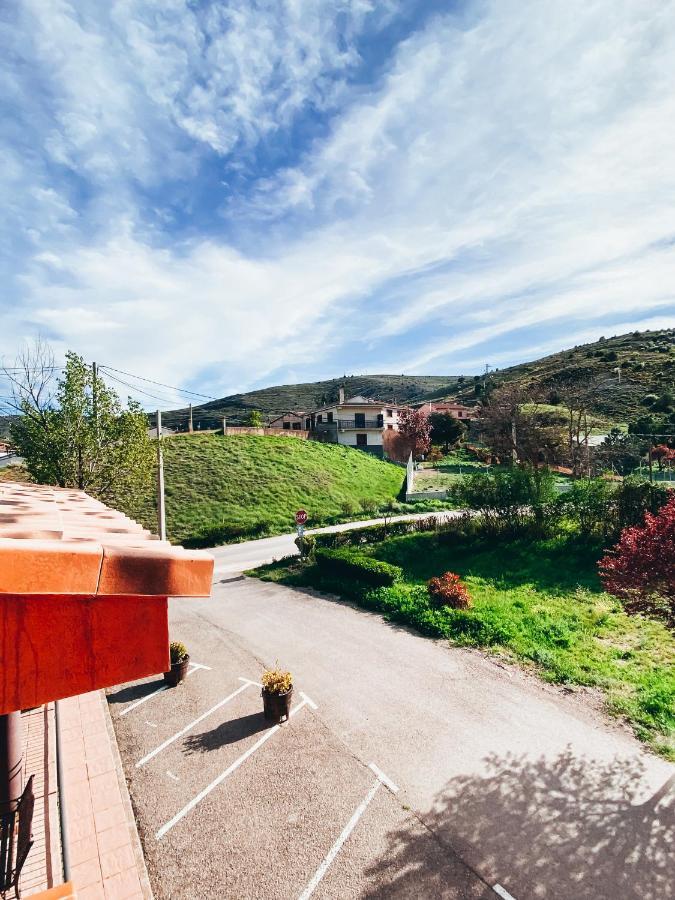 Hotel Valdevecar Albarracín エクステリア 写真